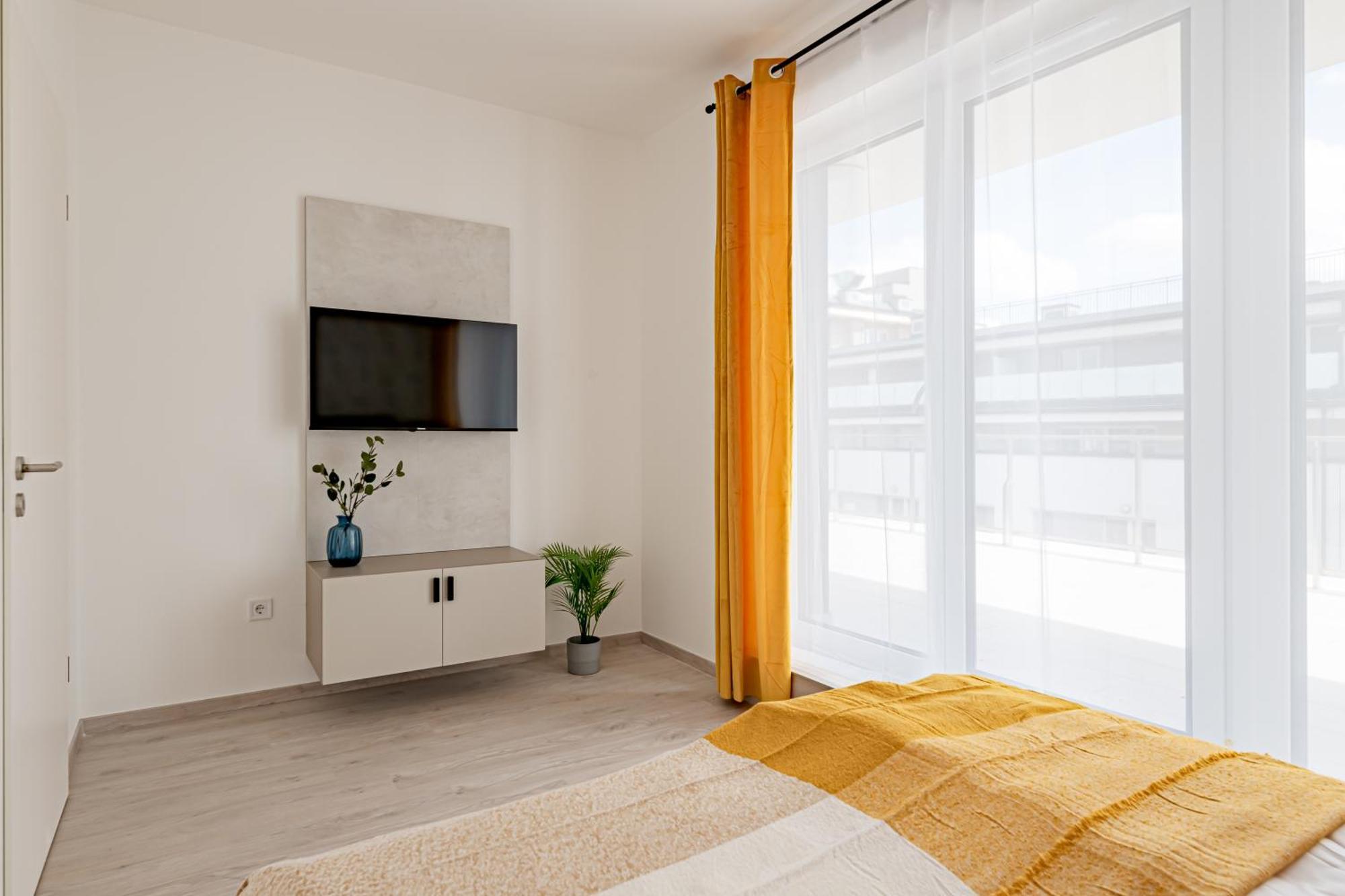Westside Garden Apartments By Urbanrent 布达佩斯 外观 照片